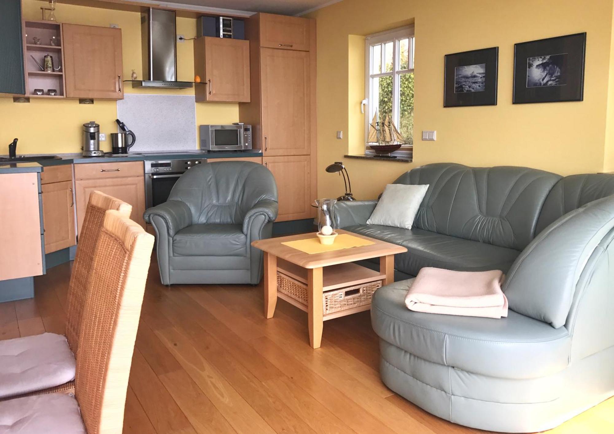 Meerblickvilla Prinz Heinrich - Ferienwohnung 4 ซาสนิทซ์ ภายนอก รูปภาพ
