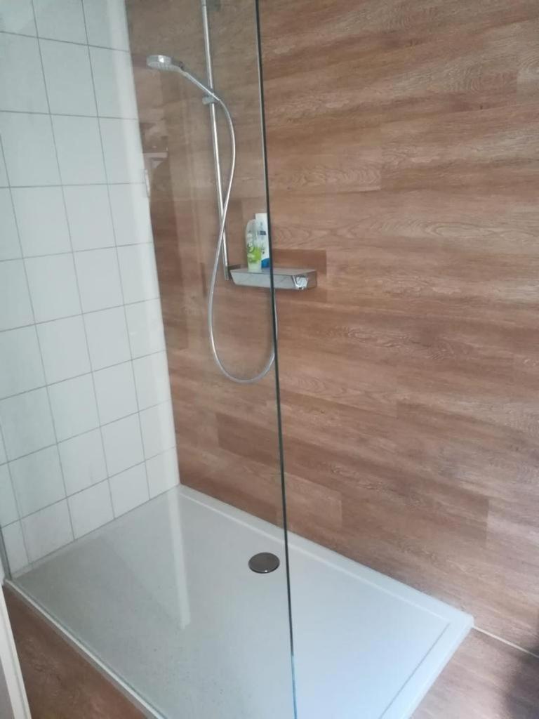 Meerblickvilla Prinz Heinrich - Ferienwohnung 4 ซาสนิทซ์ ภายนอก รูปภาพ